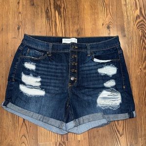 Hudd Jean high waisted shorts. 5 button